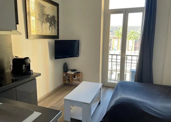 Superbe Appartement En Plein Centre Ville De Nice!